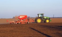 Пермским аграриям возместят затраты на известкование почвы