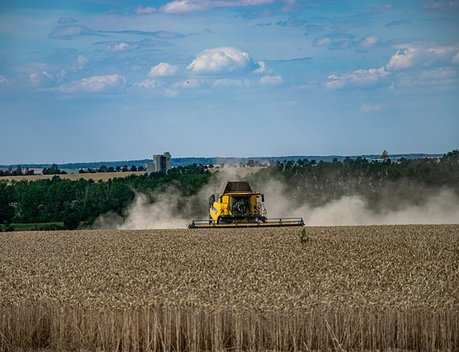 Аграрии Забайкалья приобрели сельхозтехнику на 618 млн рублей