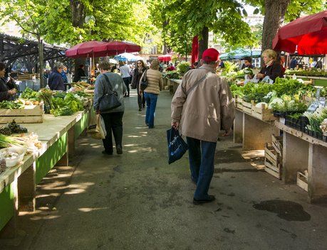 С 13 сентября самозанятые могут продавать продукцию на ярмарках выходного дня
