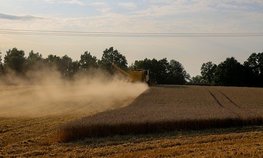 Правительство выделило 500 млн рублей на обслуживание льготных договоров лизинга сельхозтехники